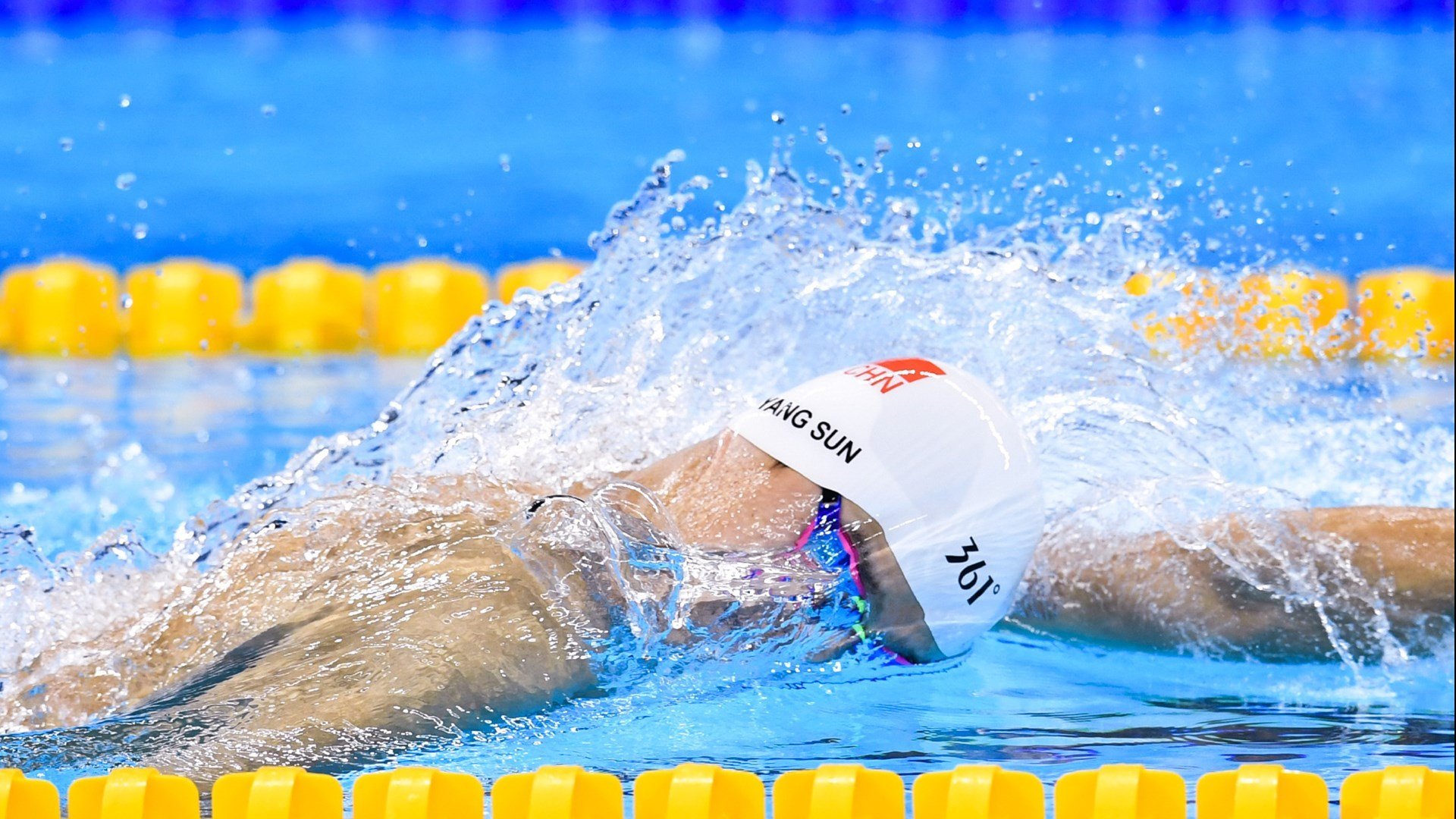 河南建业将在主场对阵重庆斯威,看双方如何争夺胜利!,河南建业球队厉害吗